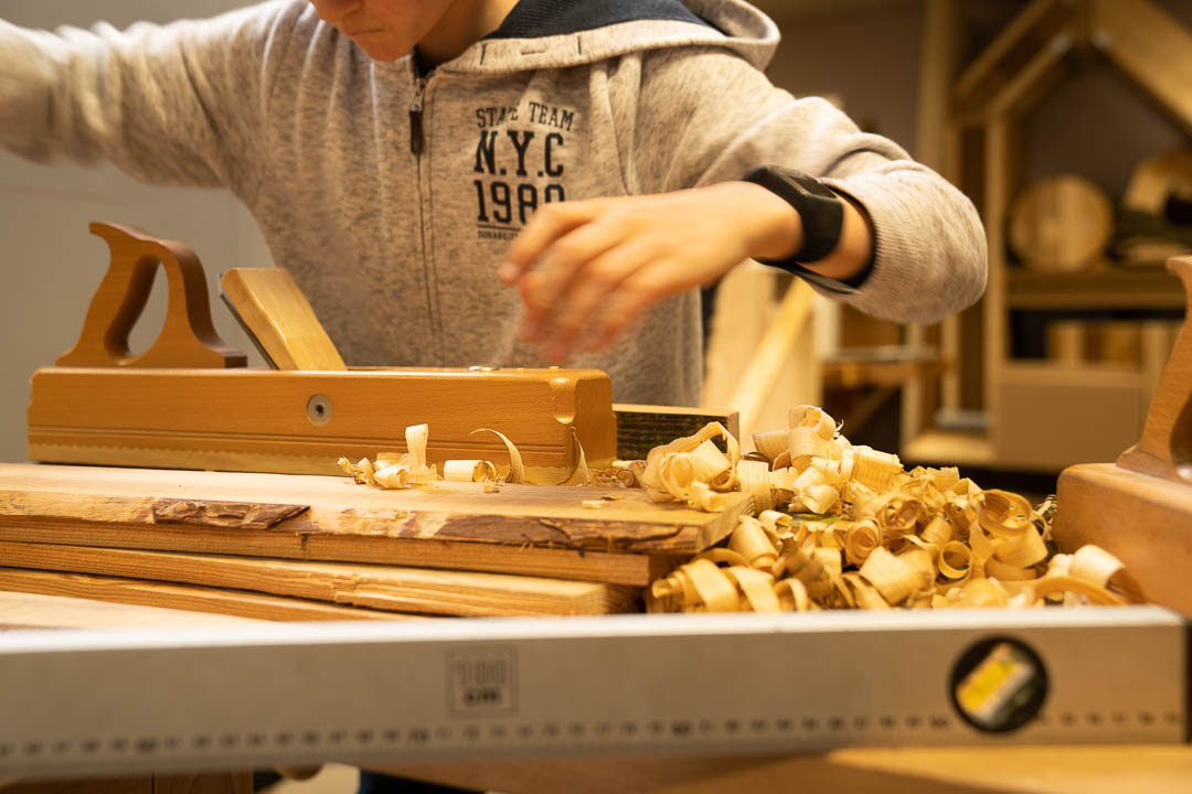 HANDWERK / LEDERBEWERKING / TUINBOUW / HERSTELATELIER eerste graad a-stroom & tweede graad tso bouwtechnieken voor een lesopdracht van minimum 4 en maximum 10 lestijden gedurende het volledige schooljaar 2024-2025 […]